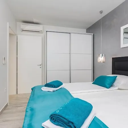 In With Seaview, Terrace, Air Condition, Wifi Hébergement de vacances
