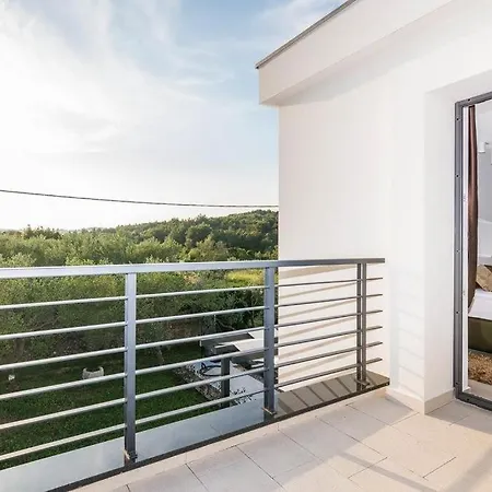 In With Seaview, Terrace, Air Condition, Wifi Hébergement de vacances