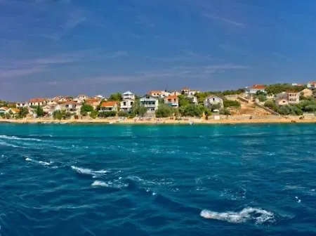 Hébergement de vacances In With Seaview, Terrace, Air Condition, Wifi *