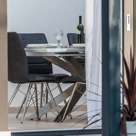 Holiday home In With Seaview, Terrace, Air Condition, Wifi Zdrelac