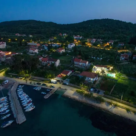 Holiday home In With Seaview, Terrace, Air Condition, Wifi *