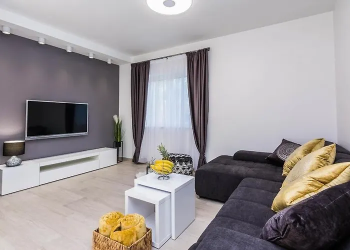 In With Seaview, Terrace, Air Condition, Wifi Ждрелац