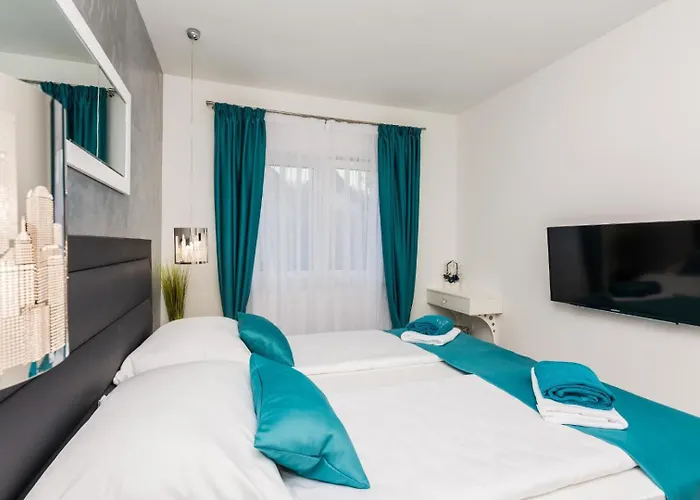 In With Seaview, Terrace, Air Condition, Wifi Дом отдыха Ждрелац