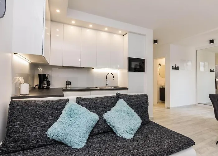 In With Seaview, Terrace, Air Condition, Wifi