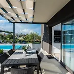 Nyaraló In With Seaview, Terrace, Air Condition, Wifi
