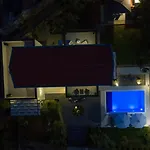 Nyaraló In With Seaview, Terrace, Air Condition, Wifi Ždrelac